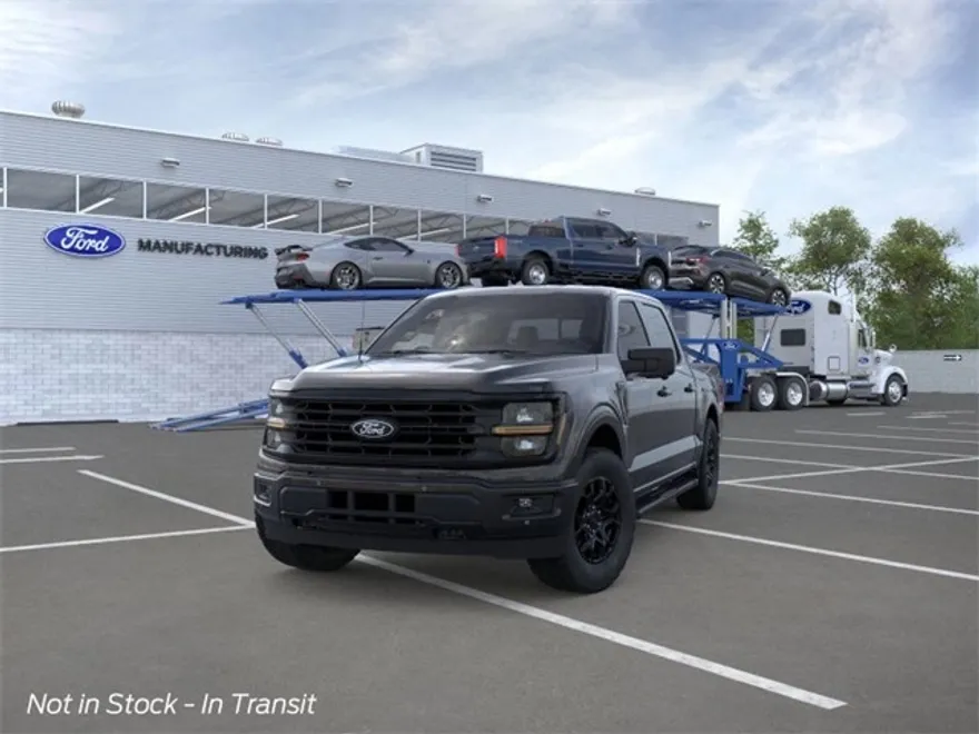 2025 Ford F-150 XLT photo 1