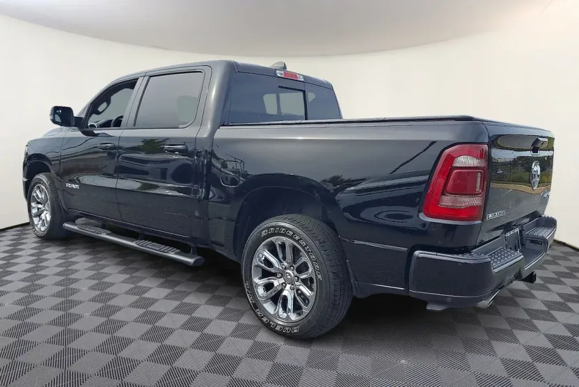 2024 Ram 1500 Laramie photo 1