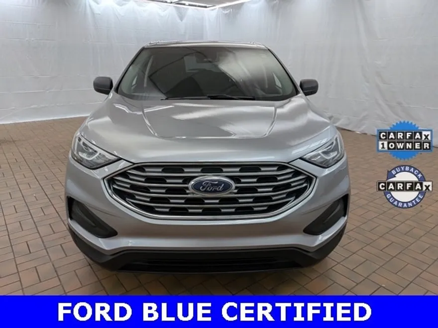 2020 Ford Edge SE photo 1