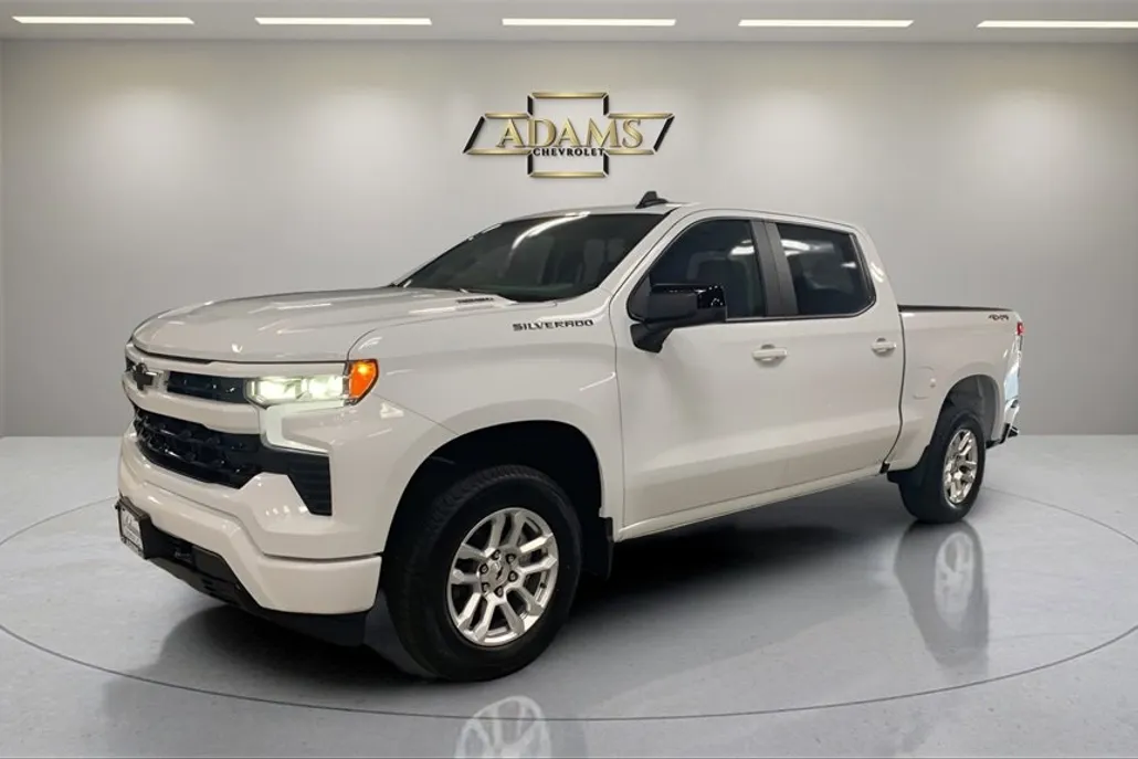 2026 Chevrolet Silverado 1500 RST photo 1