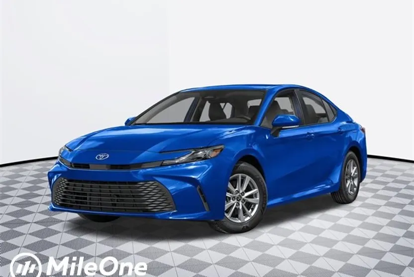 2026 Toyota Camry LE photo 1