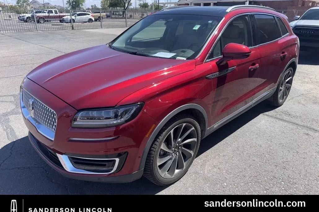 2019 Lincoln Nautilus Reserve photo 1
