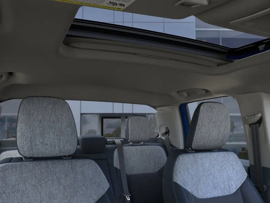 2025 Ford Maverick XLT photo 1