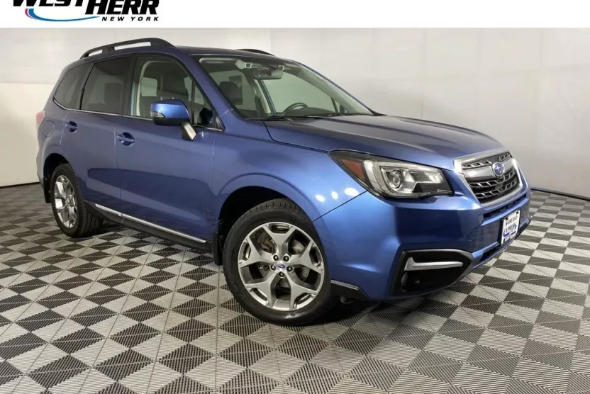 2017 Subaru Forester 2.5i Touring photo 1