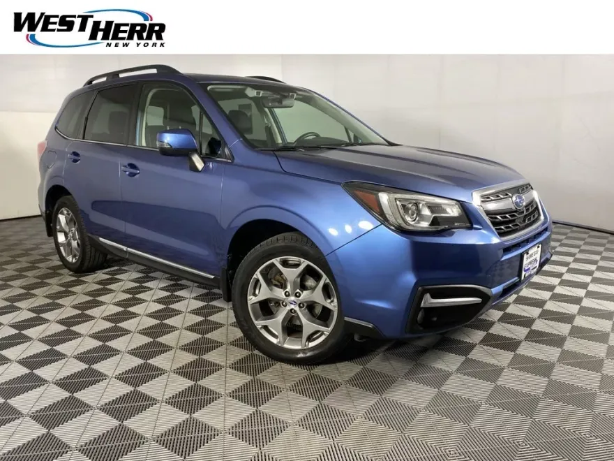 2017 Subaru Forester 2.5i Touring photo 1