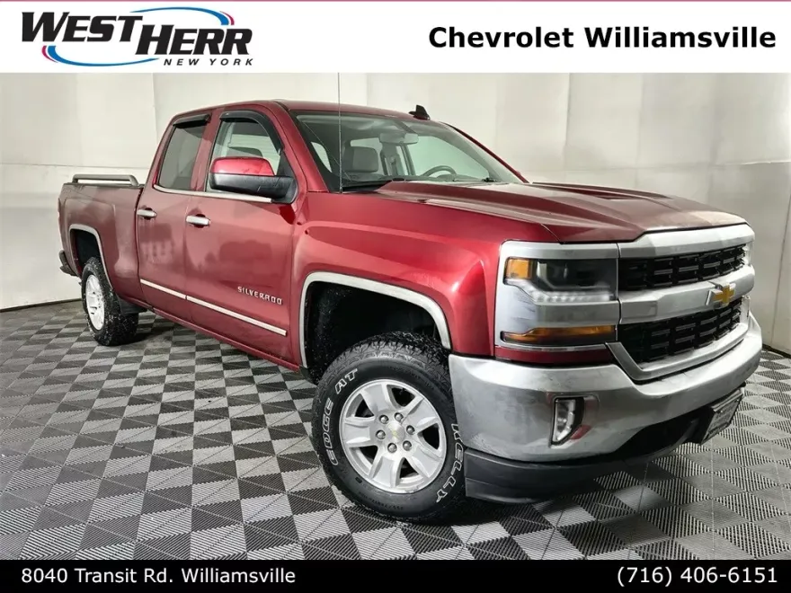 2018 Chevrolet Silverado 1500 LT photo 1
