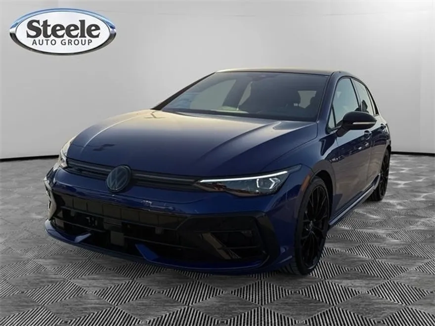2025 Volkswagen Golf R photo 1