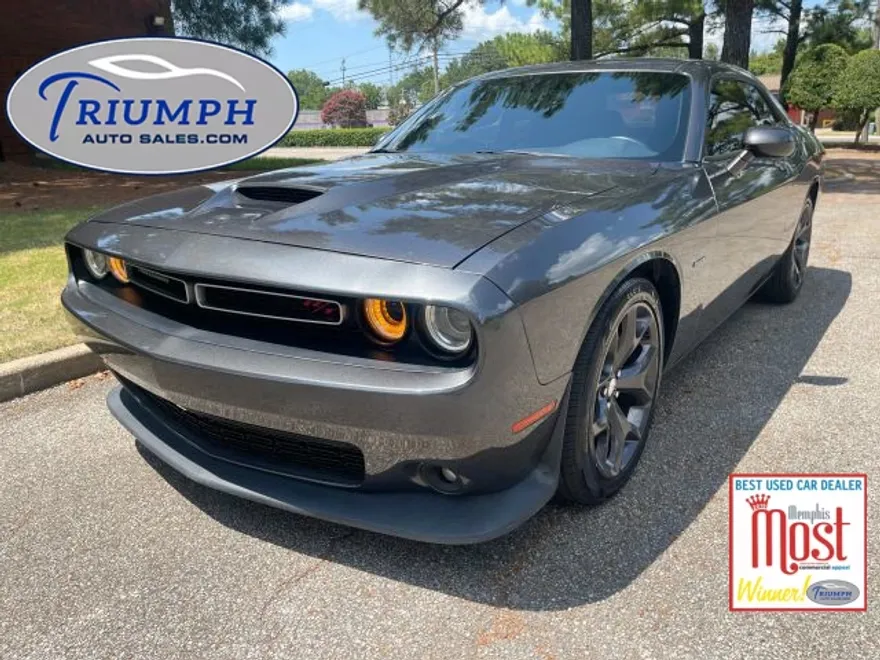 2019 Dodge Challenger R/T photo 1