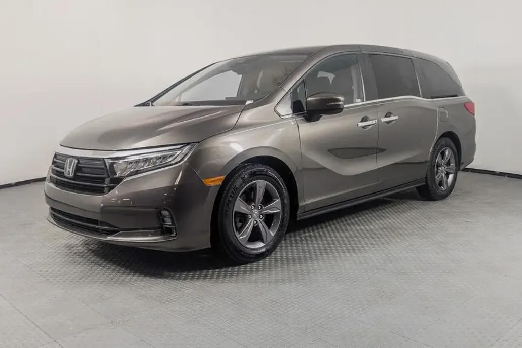 2021 Honda Odyssey EX photo 1