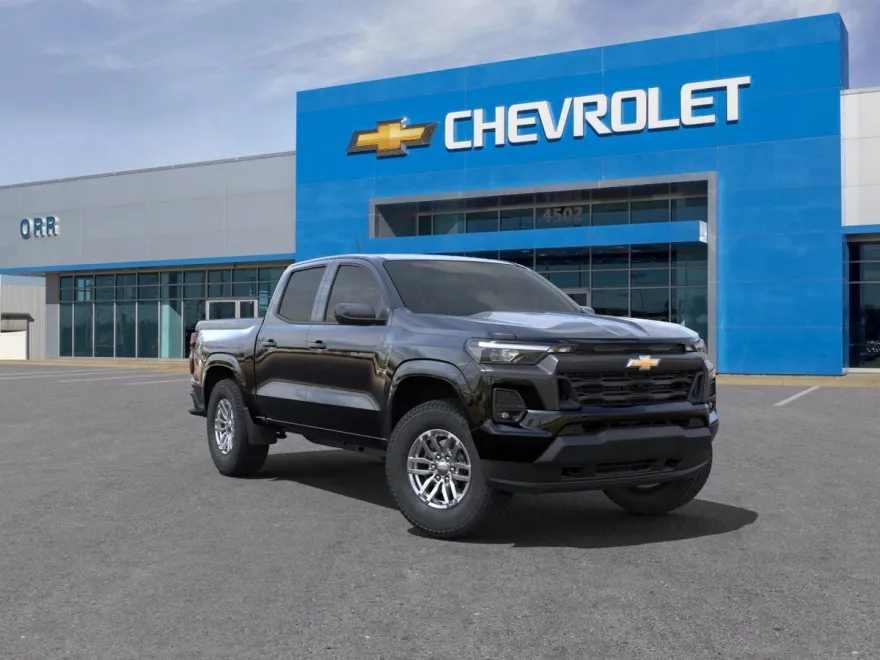 2025 Chevrolet Colorado Work Truck LT photo 1