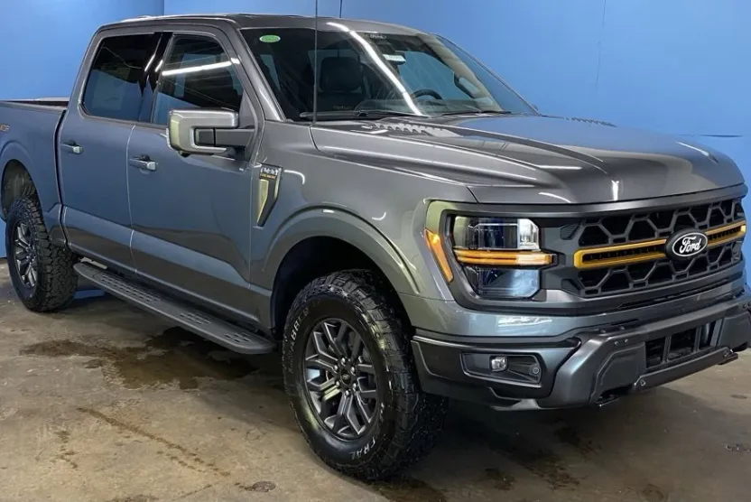 2025 Ford F-150 Tremor photo 1