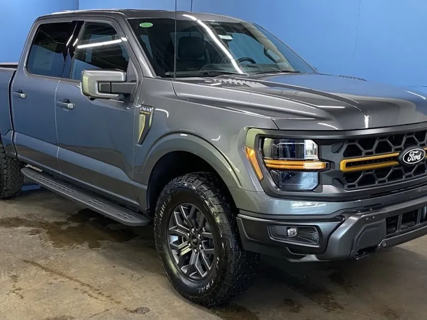 2025 Ford F-150 Tremor photo 1