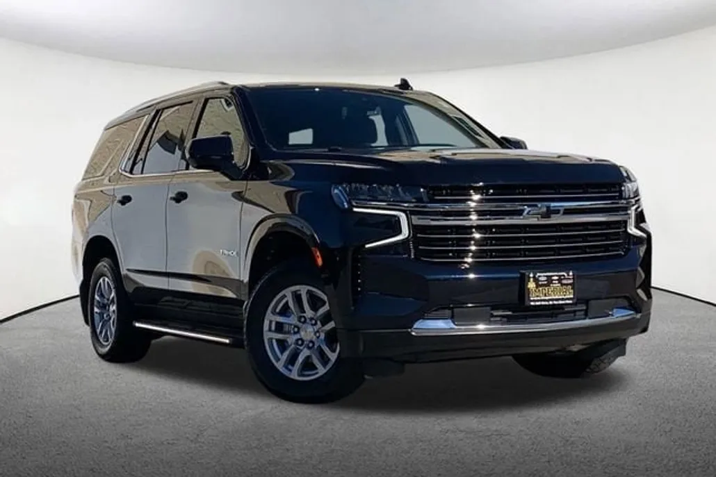 2021 Chevrolet Tahoe LT photo 1