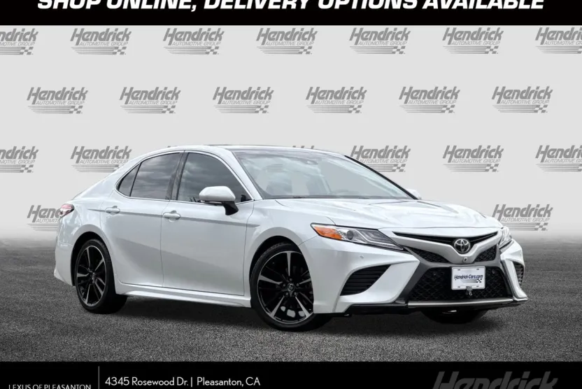 2020 Toyota Camry XSE V6 photo 1