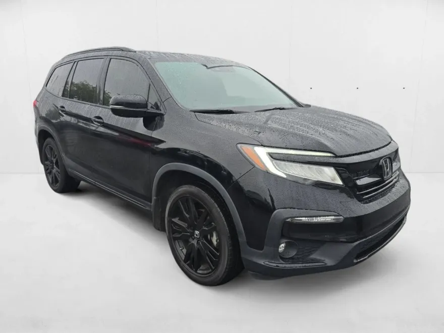 2022 Honda Pilot Black Edition photo 1