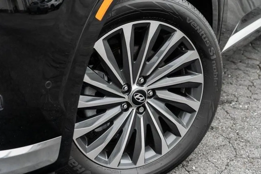 2025 Hyundai Palisade Calligraphy photo 1
