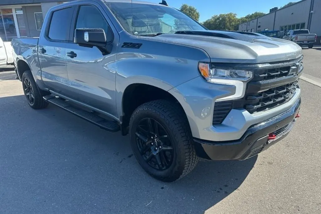 2025 Chevrolet Silverado 1500 LT Trail Boss photo 1