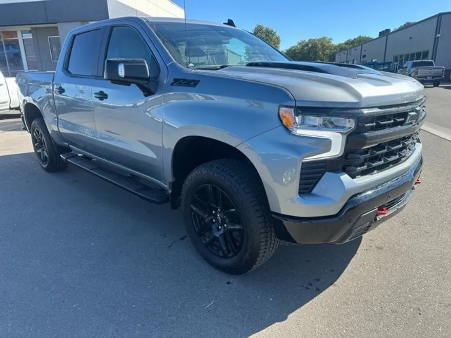 2025 Chevrolet Silverado 1500 LT Trail Boss photo 1