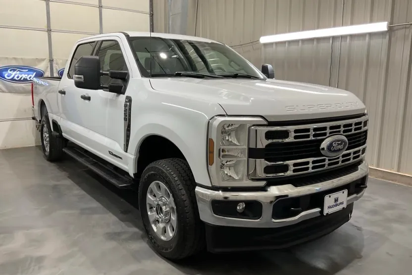 2024 Ford F-250 photo 1