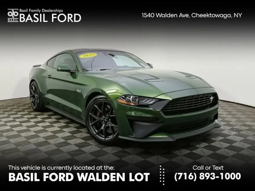 2023 Ford Mustang EcoBoost Premium photo 1