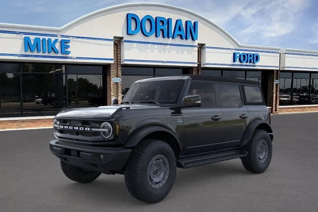 2025 Ford Bronco Outer Banks photo 1