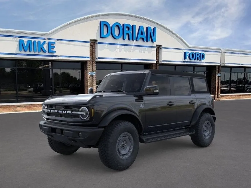 2025 Ford Bronco Outer Banks photo 1