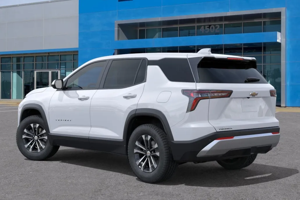 2026 Chevrolet Equinox LT photo 1