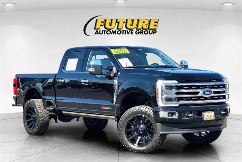 2024 Ford F-350 Platinum photo 1
