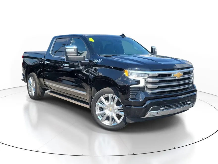 2024 Chevrolet Silverado 1500 High Country photo 1