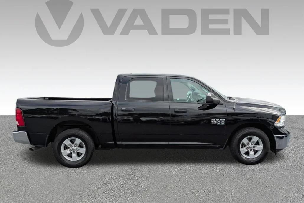 2023 Ram 1500 Classic SLT photo 1
