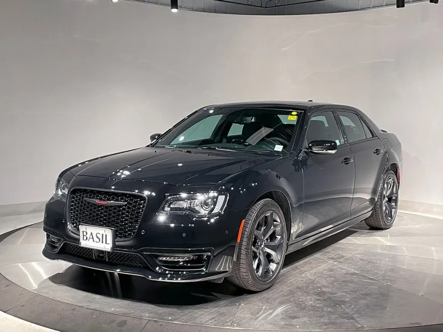 2023 Chrysler 300 S photo 1