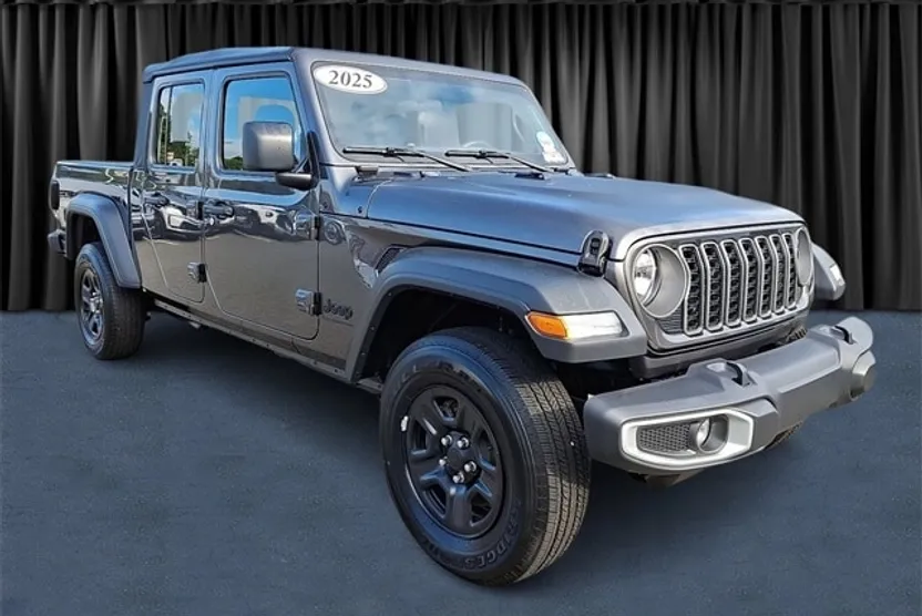 2025 Jeep Gladiator Sport photo 1