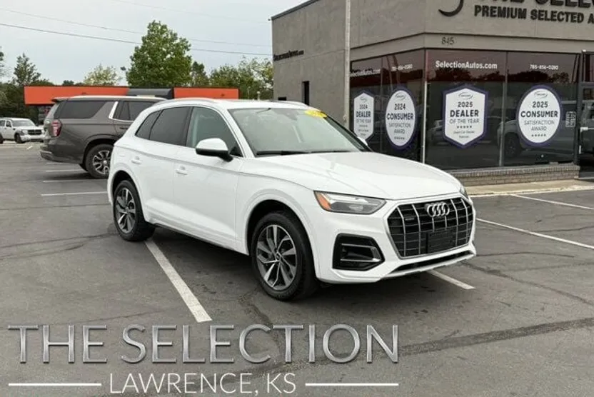 2021 Audi Q5 Premium Plus photo 1