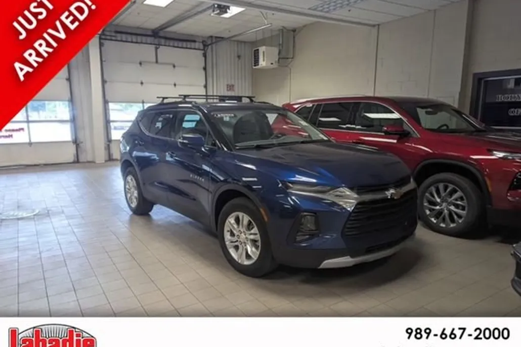 2022 Chevrolet Blazer 2LT photo 1