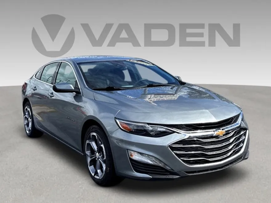 2023 Chevrolet Malibu 1LT photo 1