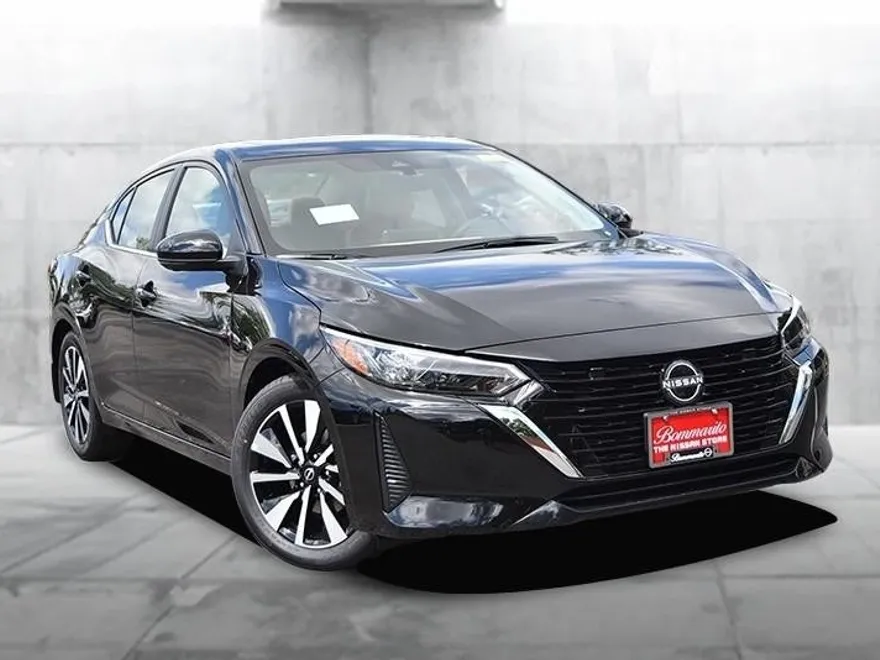 2025 Nissan Sentra SV photo 1