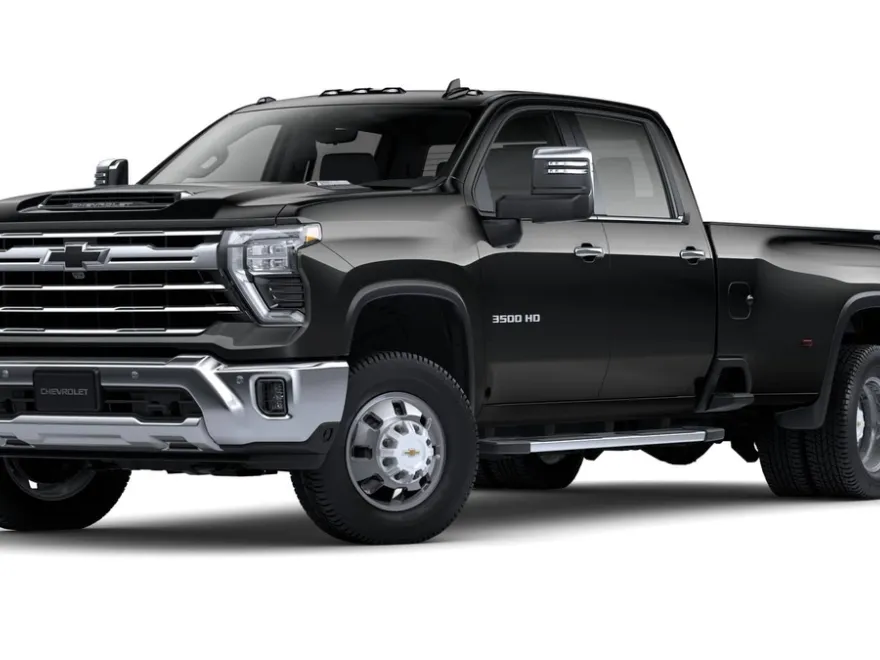 2025 Chevrolet Silverado 3500HD LTZ photo 1