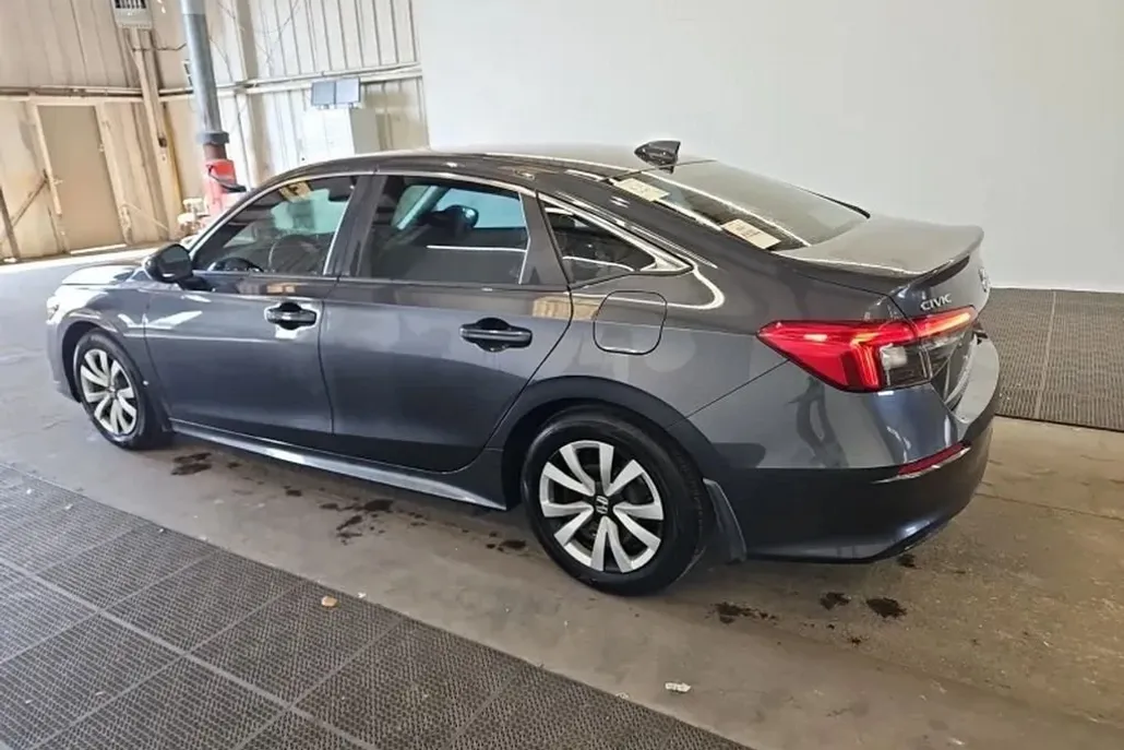2024 Honda Civic LX photo 1