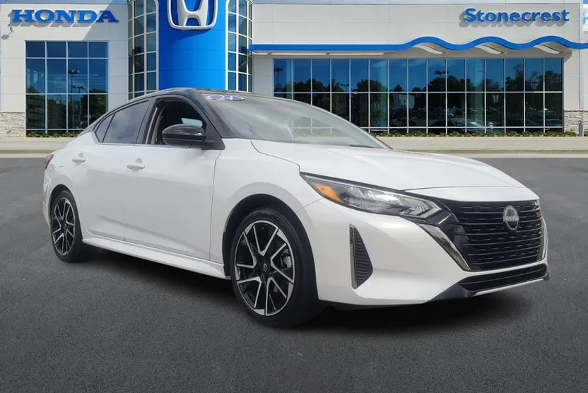 2024 Nissan Sentra SR photo 1