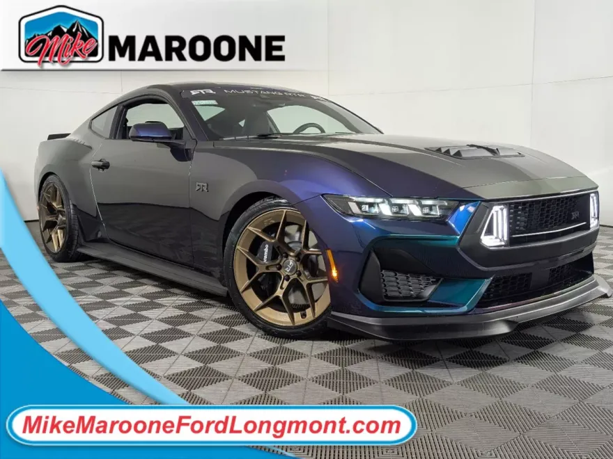 2024 Ford Mustang GT photo 1