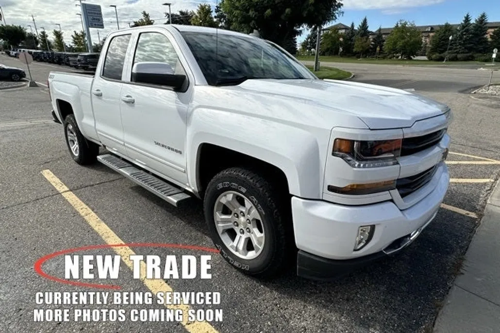 2018 Chevrolet Silverado 1500 LT2 photo 1