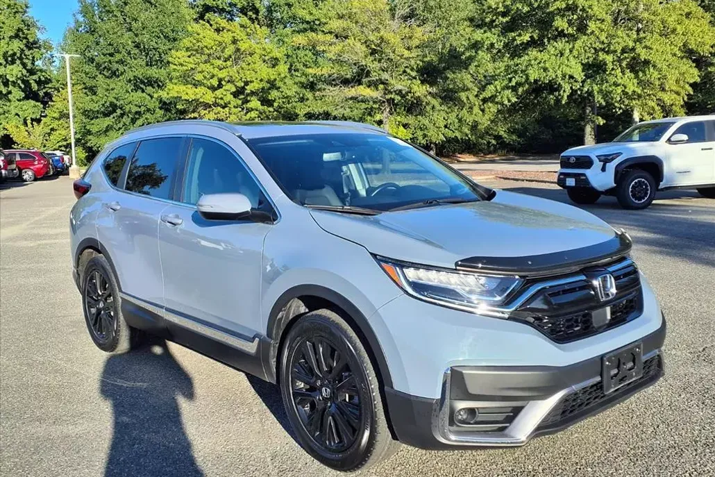 2022 Honda CR-V Touring photo 1