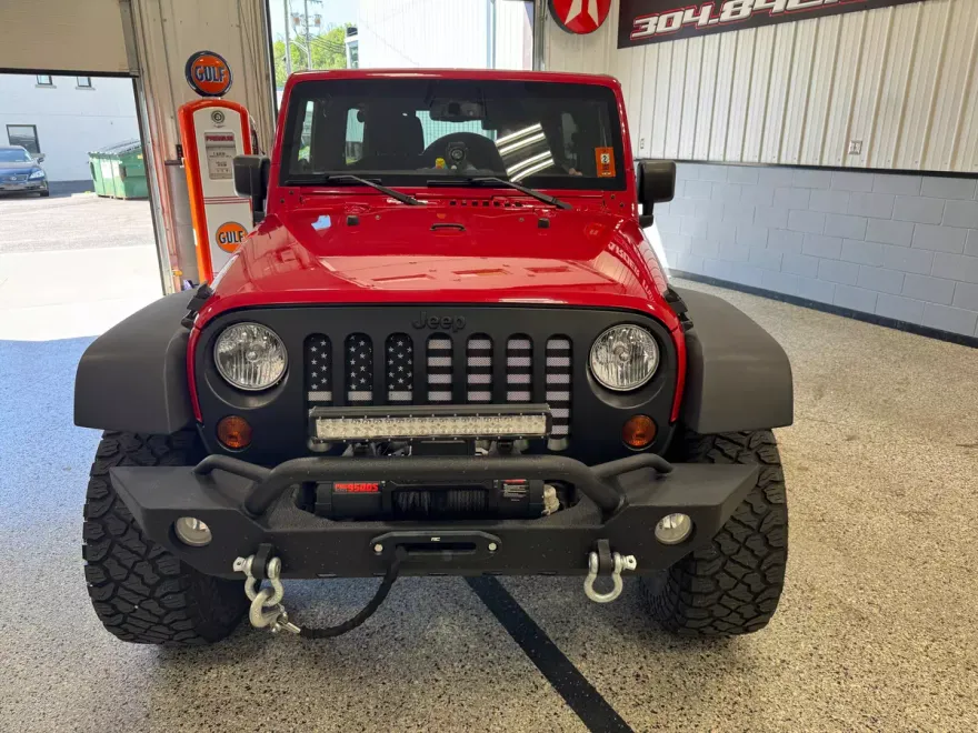 2013 Jeep Wrangler Unlimited Sport photo 1