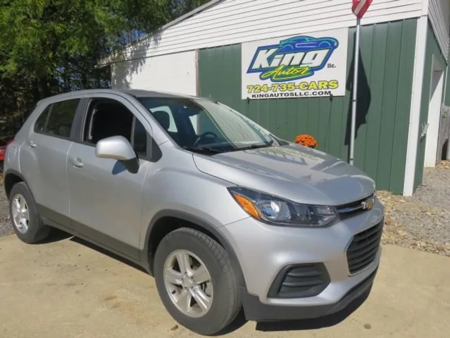 2019 Chevrolet Trax LS photo 1
