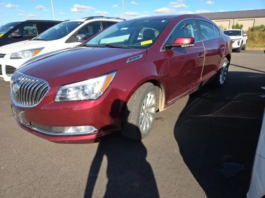 2016 Buick LaCrosse Leather photo 1