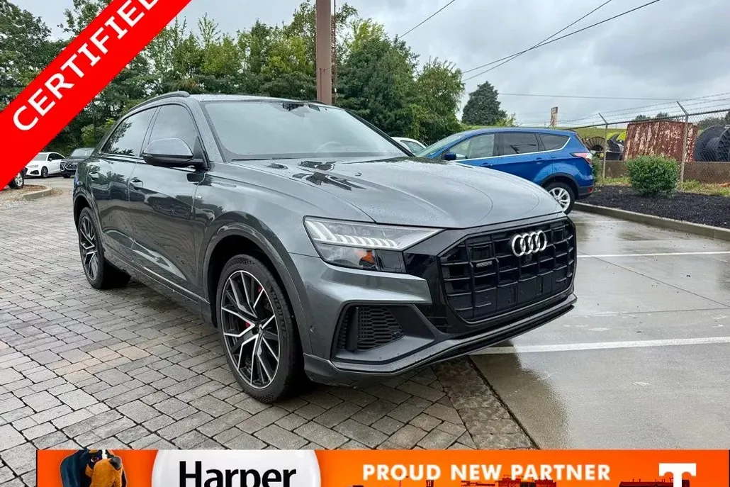 2020 Audi Q8 55 Prestige photo 1