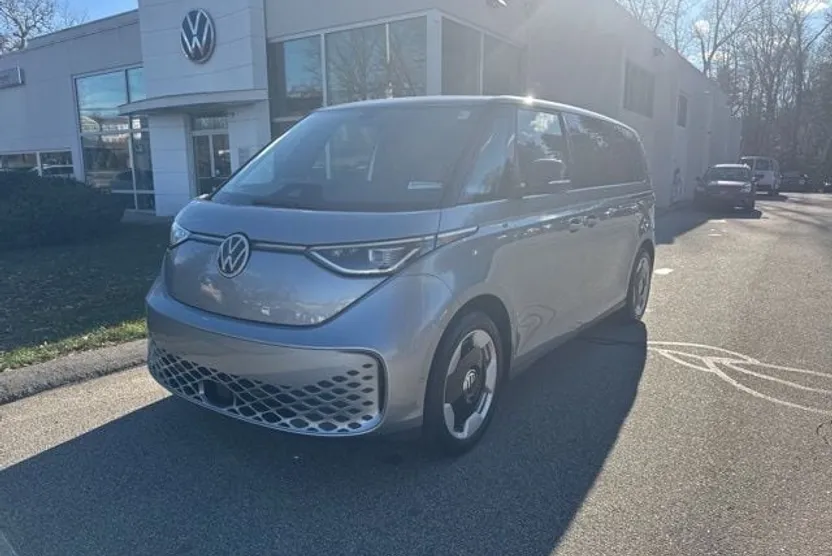 2025 Volkswagen ID. Buzz Pro S photo 1