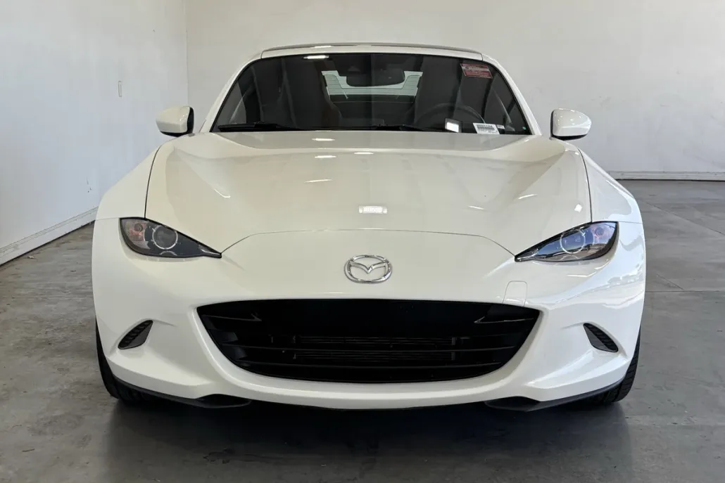 2022 Mazda MX-5 Miata Miata RF Grand Touring photo 1