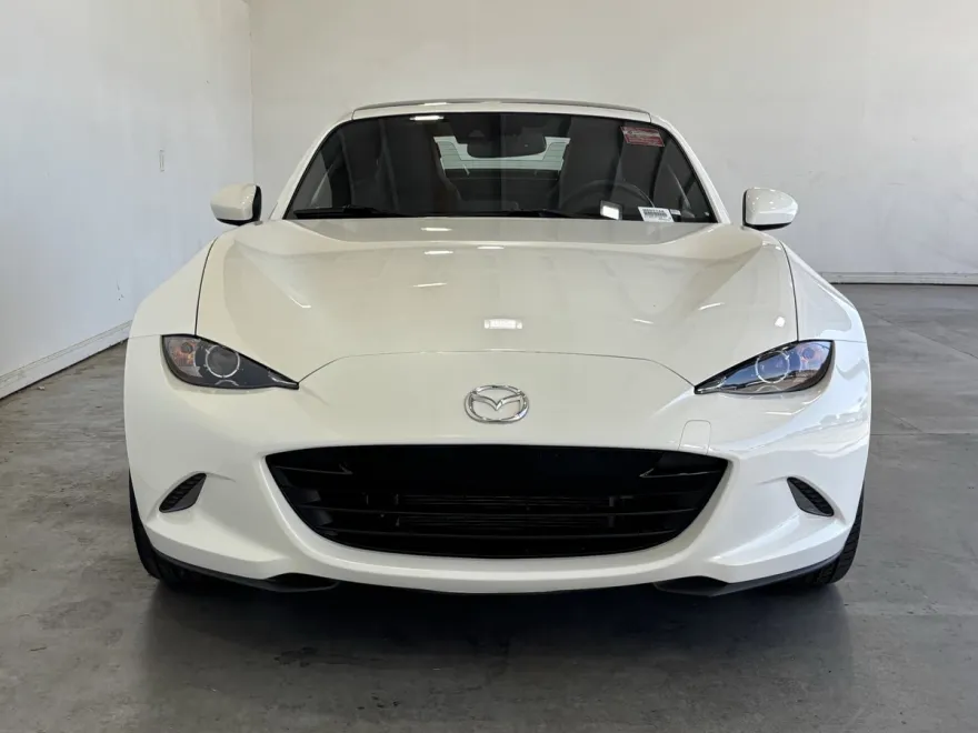 2022 Mazda MX-5 Miata Miata RF Grand Touring photo 1
