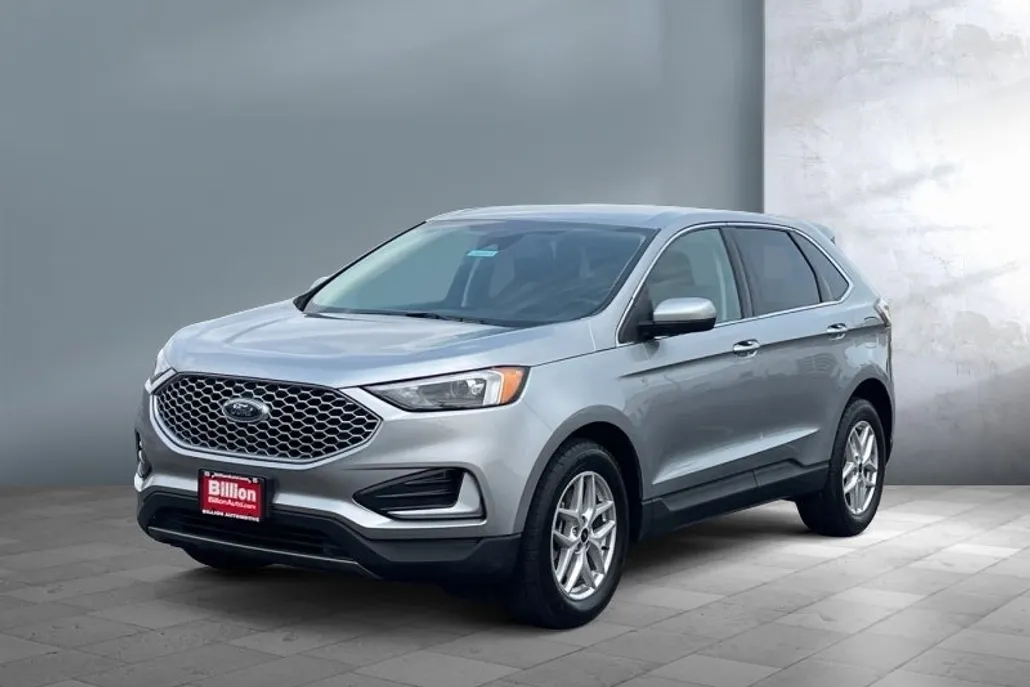 2024 Ford Edge SEL photo 1